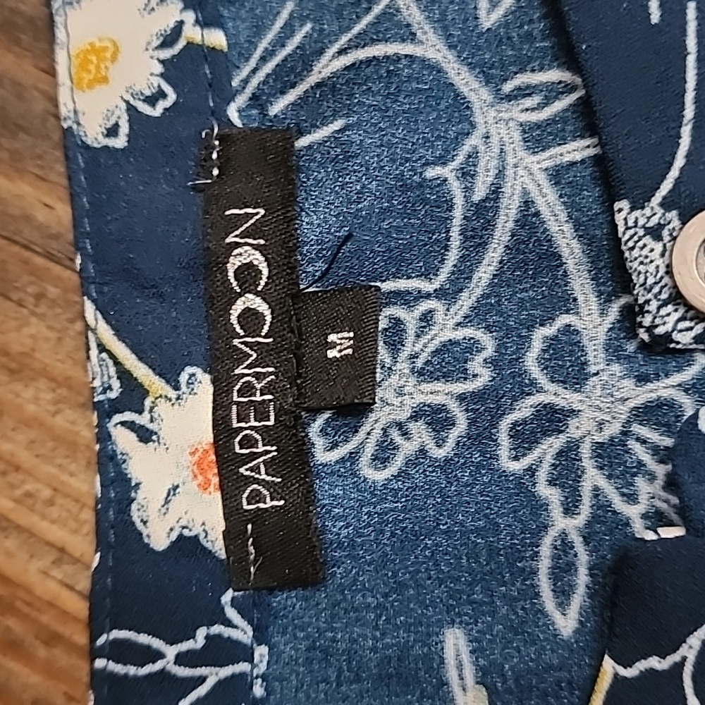 Paper Moon Blouse - Picture 3 of 4